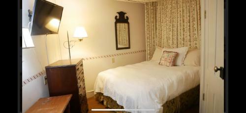 Lodge Highlands Inn