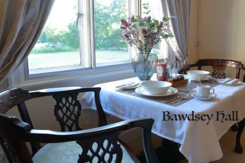Bed & Breakfast Bawdsey Hall