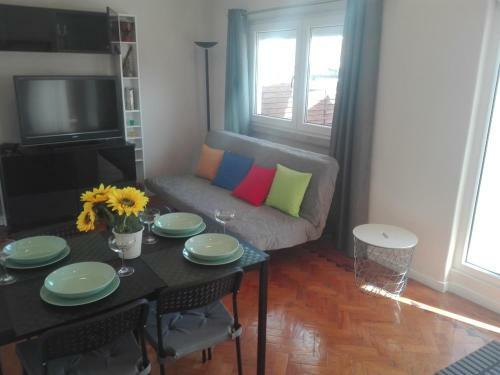 Lisbon Beach Apartments 1