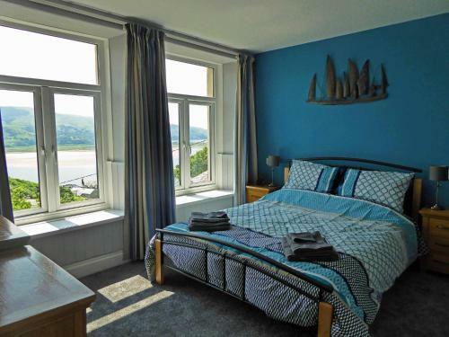 Bryn Melyn Apartments