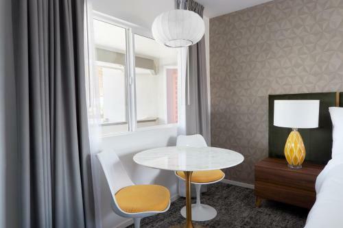 Hotel Sonder The Cole