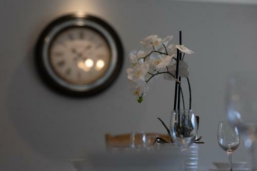 Maynor - Large Luxury House, Log Burner, Central Location