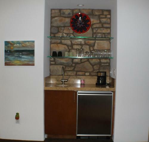 St Baristo Luxury Townhome