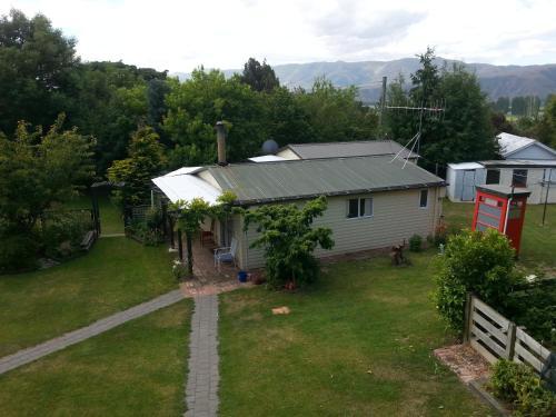 Kowhai Cottage
