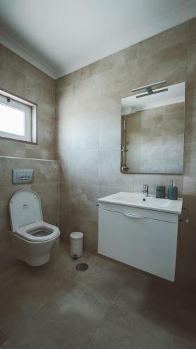 Bed & Breakfast Vila Milreu Guest House