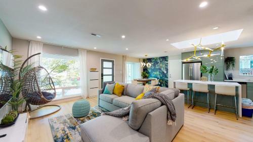 @ Marbella Lane - Sj Designer Home 3br Ldry+p