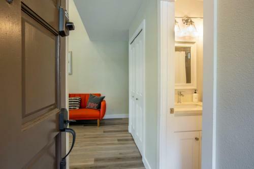 @ Marbella Lane 6br Duplex In Downtown San Jose