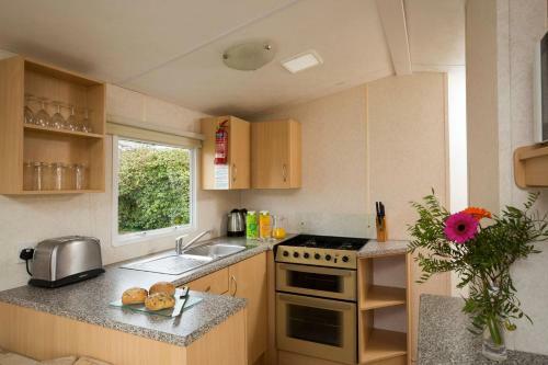 Whitecliff Bay Holiday Park