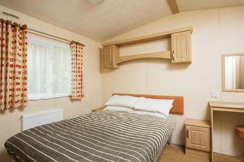 Whitecliff Bay Holiday Park