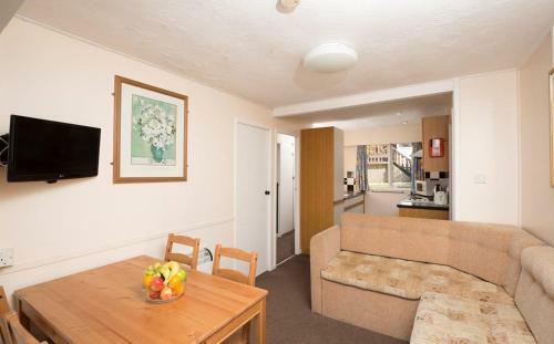 Whitecliff Bay Holiday Park