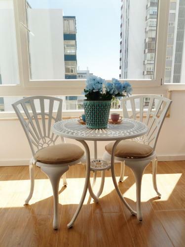 Ocean Breeze Apartment