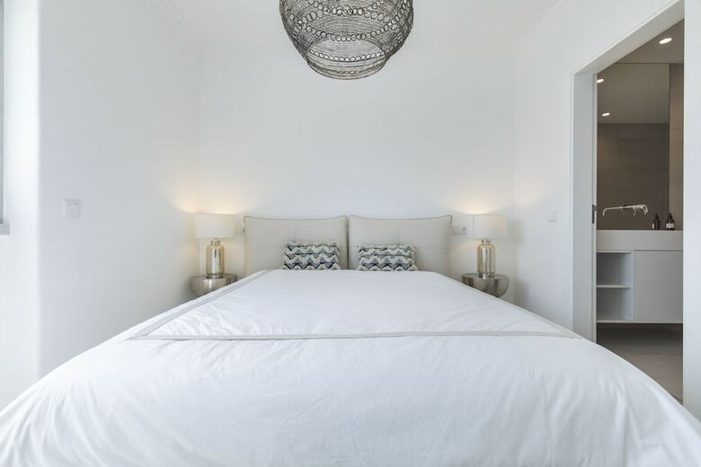 Luxurious Seaview Apartment In Estoril