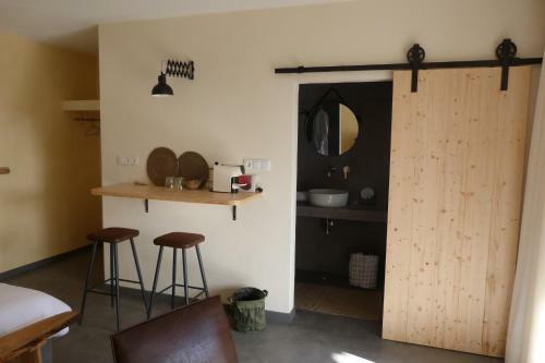Trendy And Luxe Bed & Breakfast