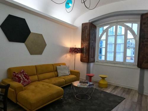 Apartamentos Casa Eborim - Sphomes