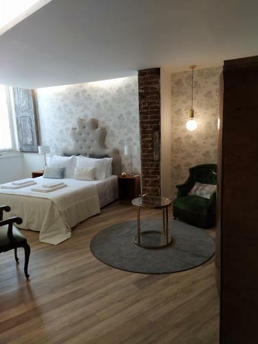 Apartamentos Casa Eborim - Sphomes