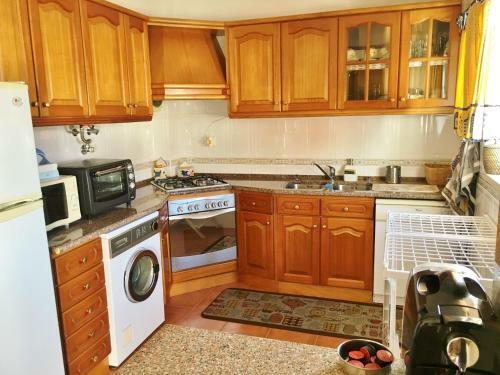 Ericeira Lovers Apartment Center