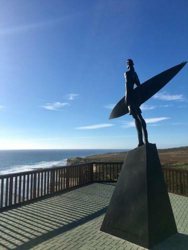 Ericeira Lovers Apartment Center
