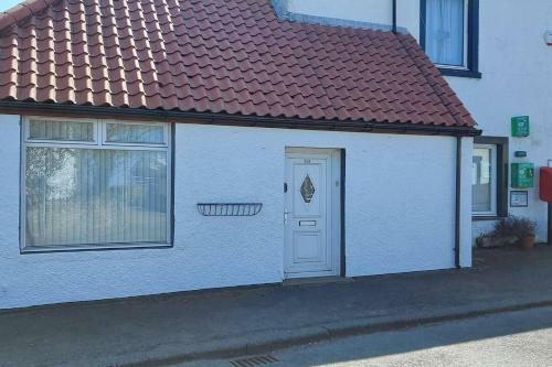 Comfortable 2-bed Cottage Near Berwick-upon-tweed