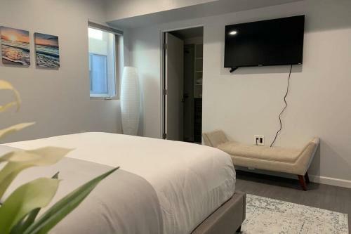 3bd Sleeps 8 Rooftop Bayside Feel The Ocean Breeze