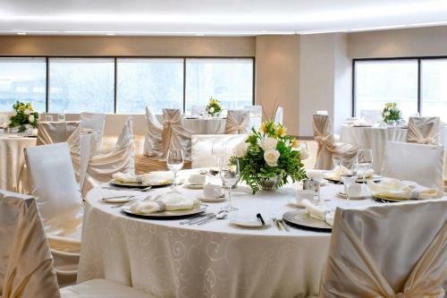 Westin Hotel Ottawa - Traditional