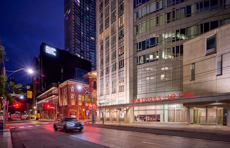 Pantages Hotel Toronto Centre