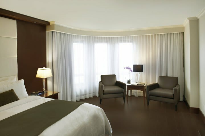 Hotel Delta Toronto East