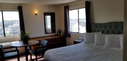Hampton Harbor Motel