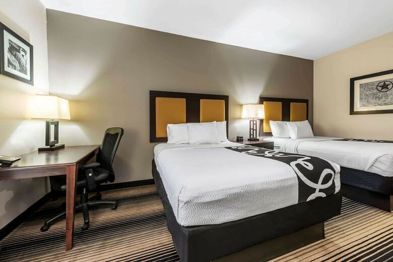 Hotel La Quinta Inn & Suites - Orange