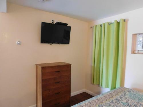 Emerald Isle Motel - Hampton