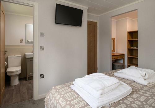Llyn Foel Lodge
