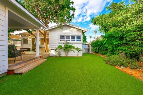 Ocean Beach Cottage And Casita