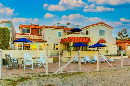 Sandy Pointe Casa