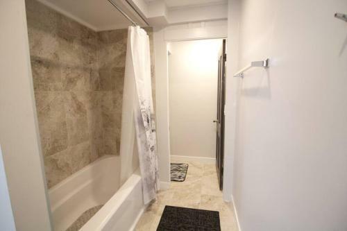 Apartamento Spacious Guest Suite Amazing Location