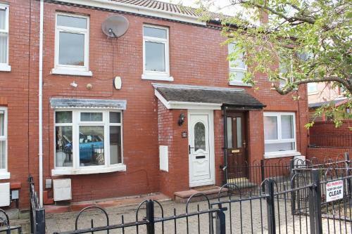 Anjore House - Modern Serviced Apartment In Belfast