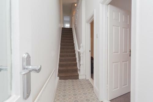 Hostal Castlereagh Guest House