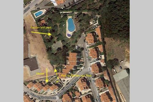 Lovely House With Shared Swimming Pool And Garden