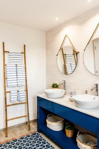 Bispo�s Family House
