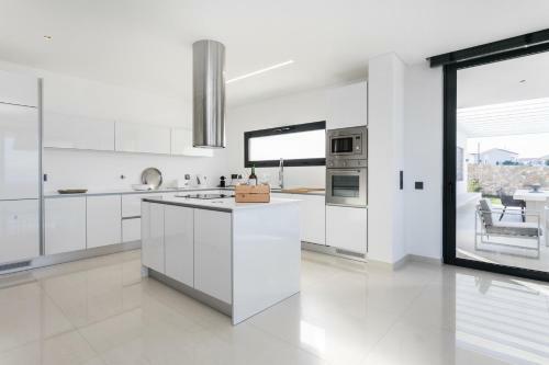 The Villa / Ericeirahills
