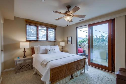 Bay Villa #3904