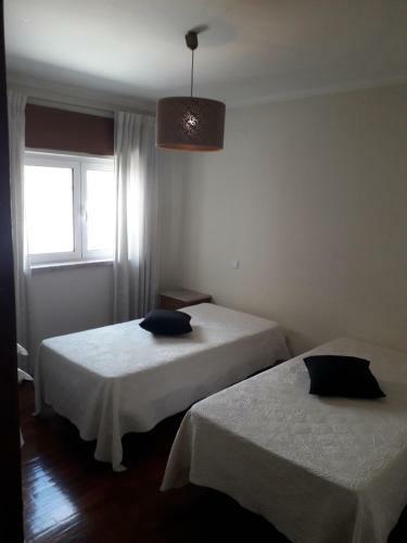 Apartamento 300 Metros Do Santu�rio de F�tima T4