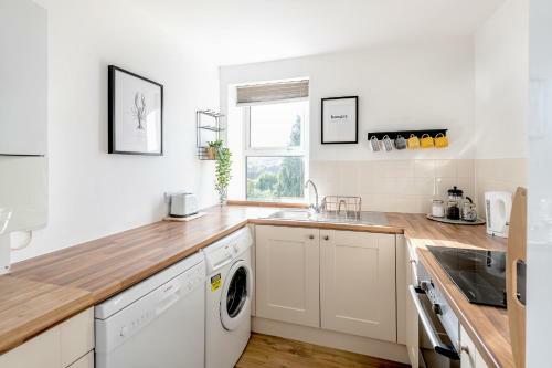 Apartamento Modern & Spacious 2 Bedroom Maisonette