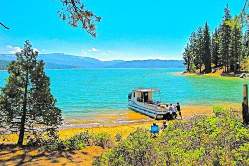 Shaver Lake Sojourn