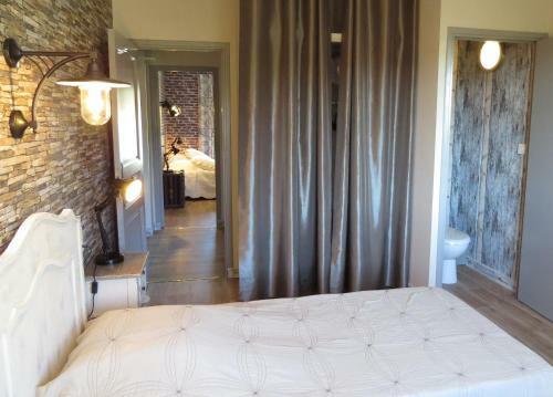 Hotel H�tel Les Hauts De Mour�ze
