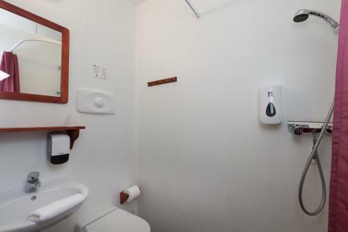 Hostal Guesthouse Drangshlid