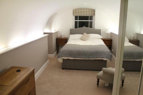 Bath Garden Apartment