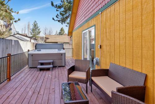 Ultra Modern Retreat By Big Bear Vacations