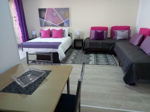 Hostal Rustic House Fund�o