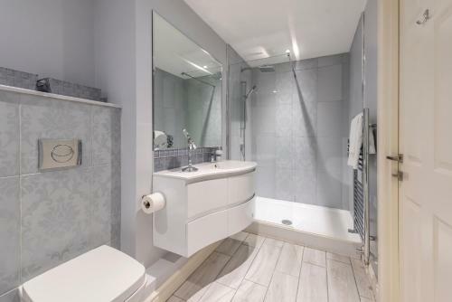 Chatham House - Central Townhouse