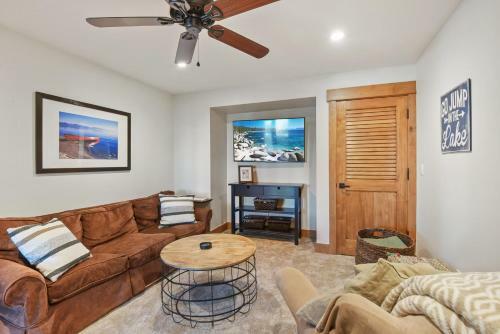 Cinco Vistas Panoramic Lake View Home Home