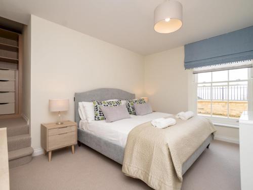 Pass The Keys Quiet 1 Bed Central Apartment With Parking